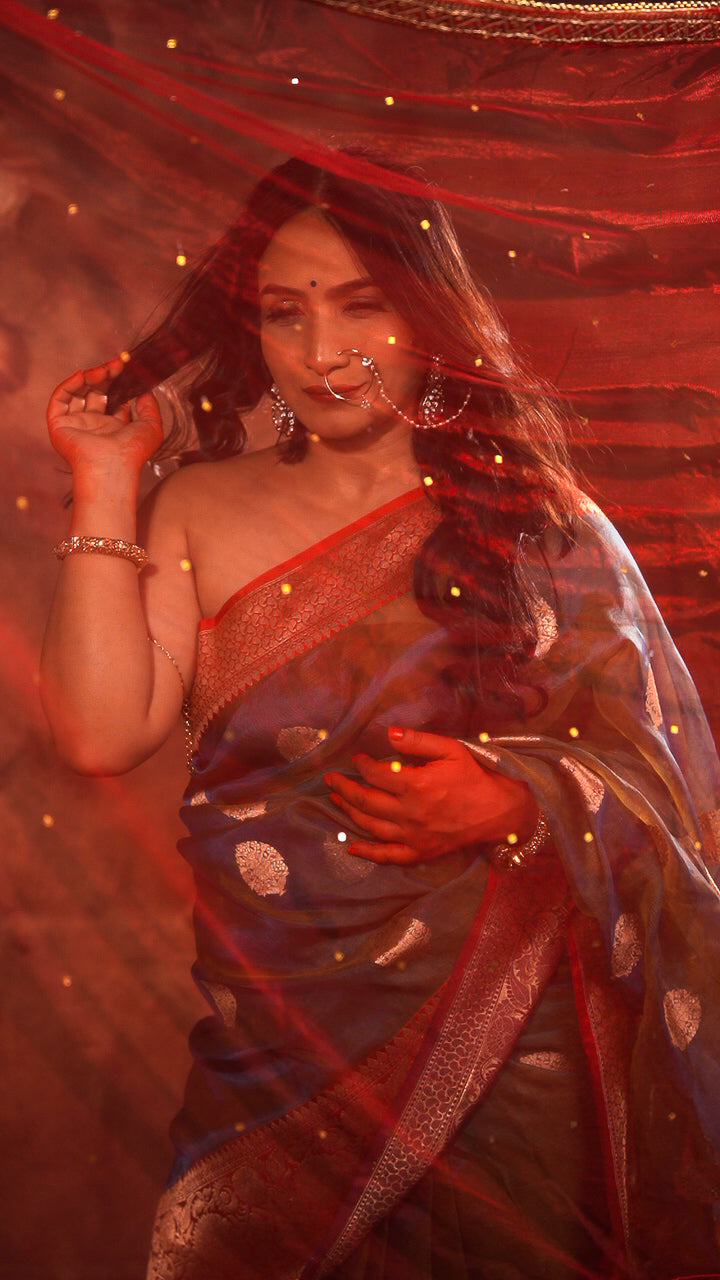 Vanahilā — Green Chanderi Silk Saree with Red Border