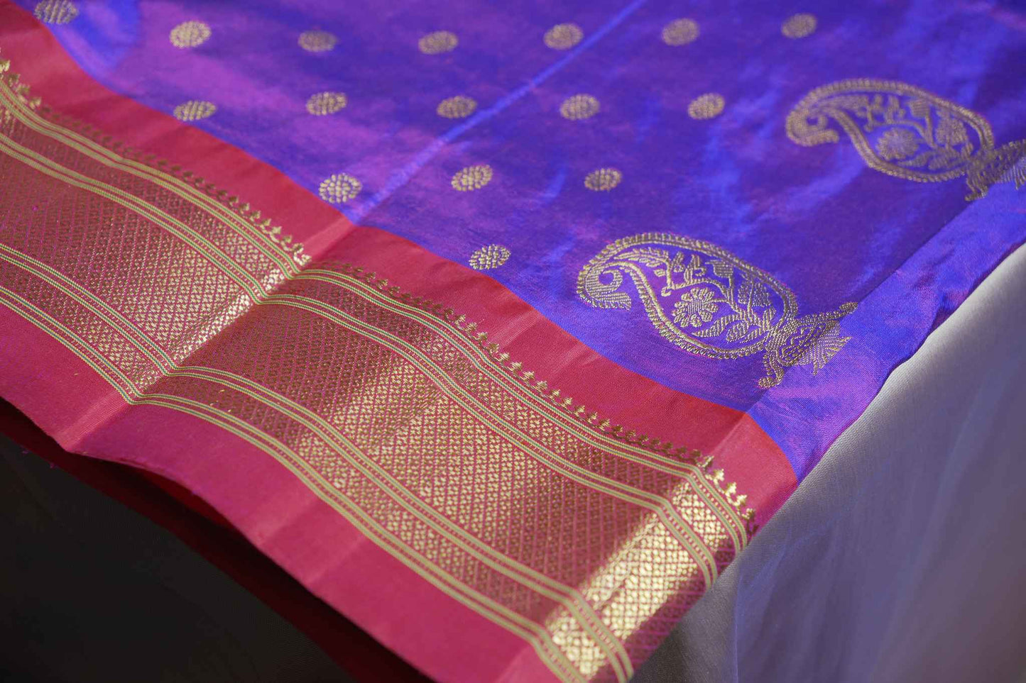 Kesari Mayur — Royal Kalanjali Paithani