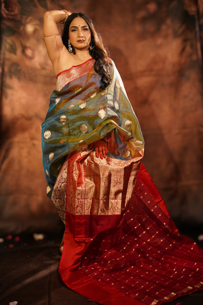 Vanahilā — Green Chanderi Silk Saree with Red Border