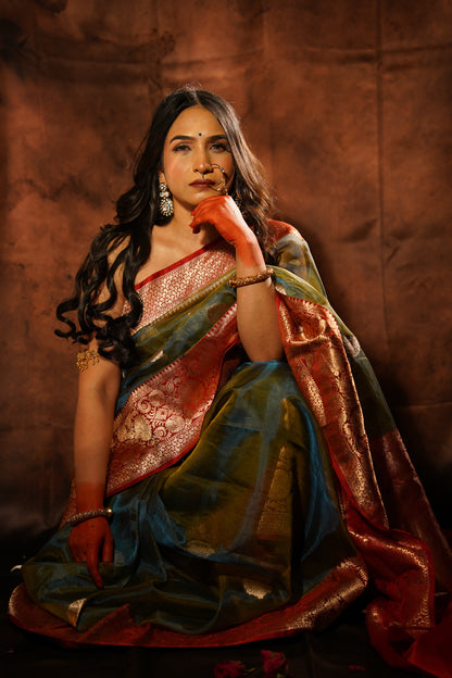 Vanahilā — Green Chanderi Silk Saree with Red Border