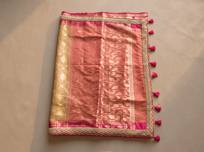 Ranjika — Bamboo Kora Saree in Olive-Green with Scallop Lace Border