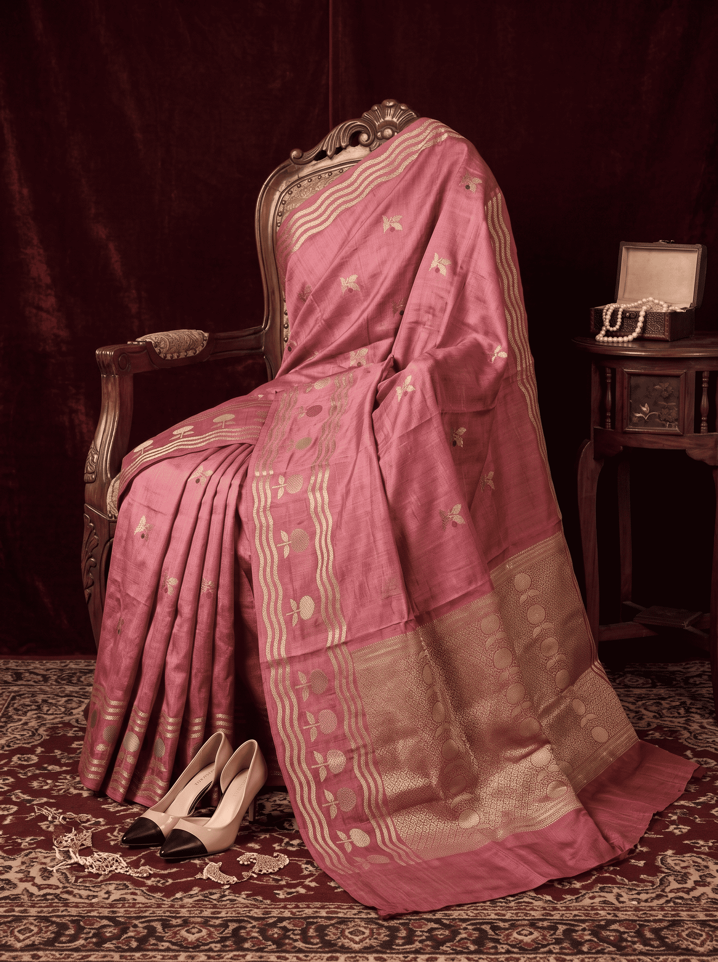 Kamakshi — Raw Mango Silk Saree in Dusty Mauve with Woven Floral Motifs