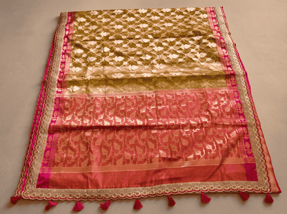 Ranjika — Bamboo Kora Saree in Olive-Green with Scallop Lace Border