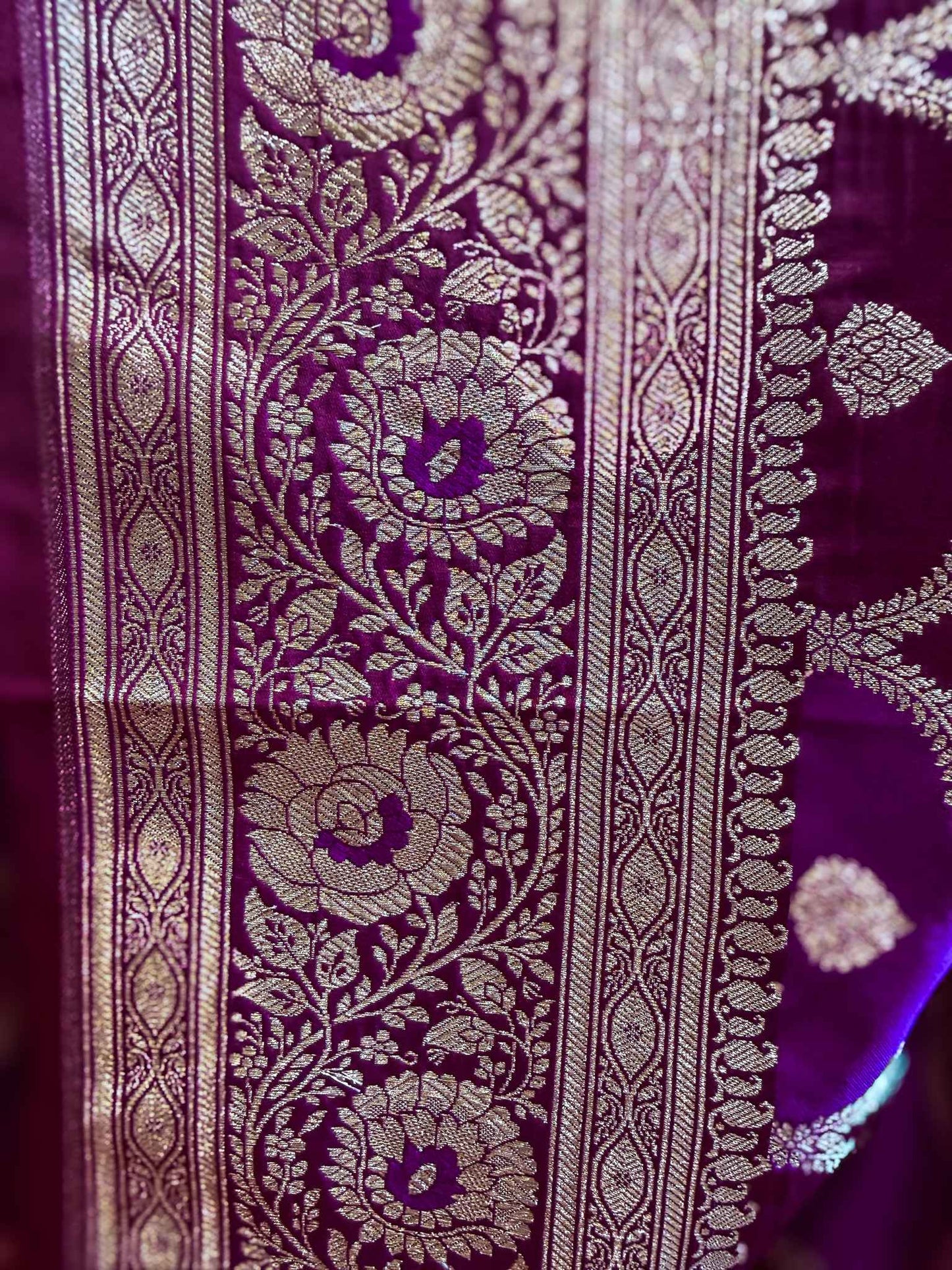 Rajnigandha — Katan Rangkat Banarasi Saree