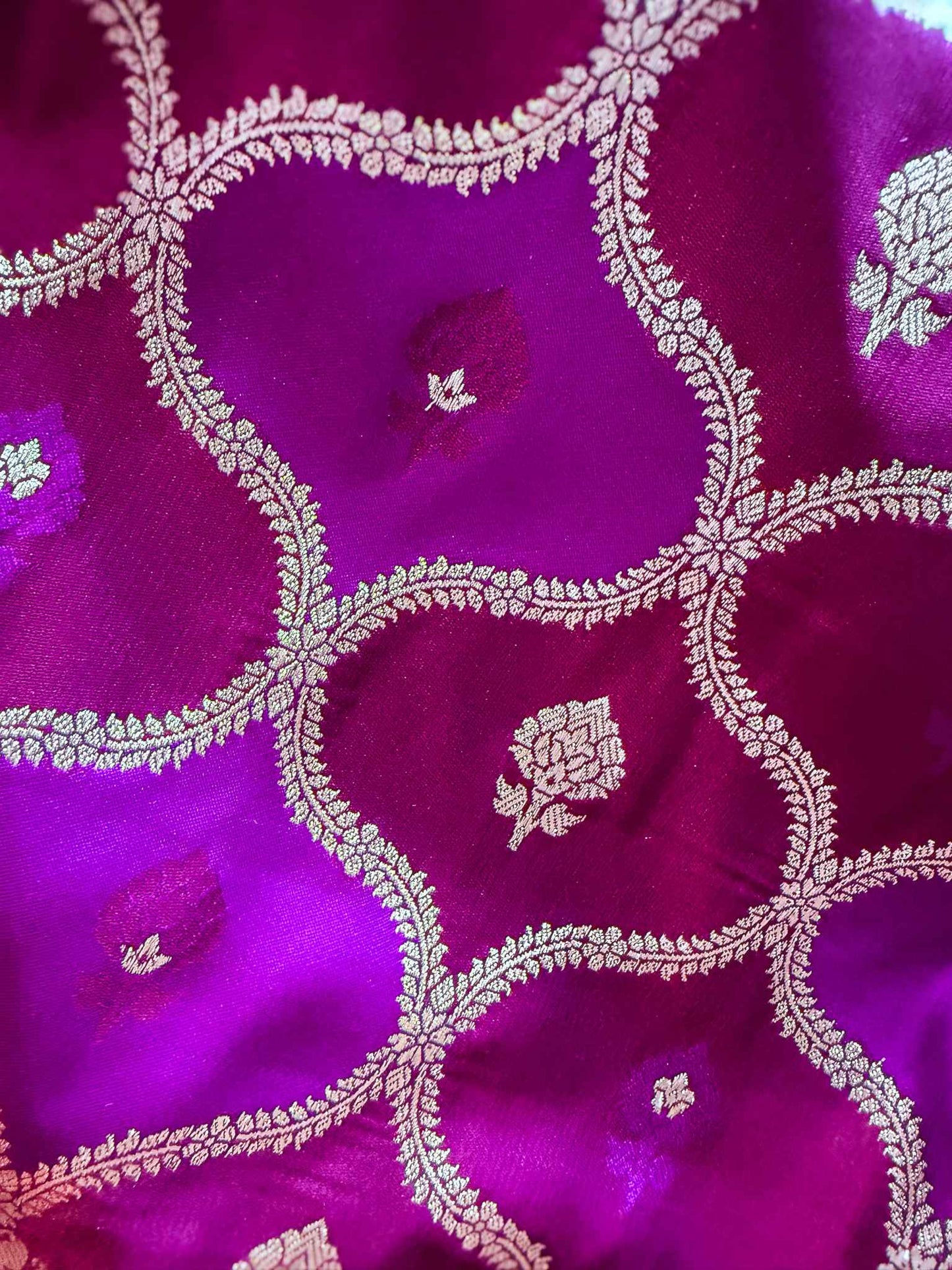 Rajnigandha — Katan Rangkat Banarasi Saree