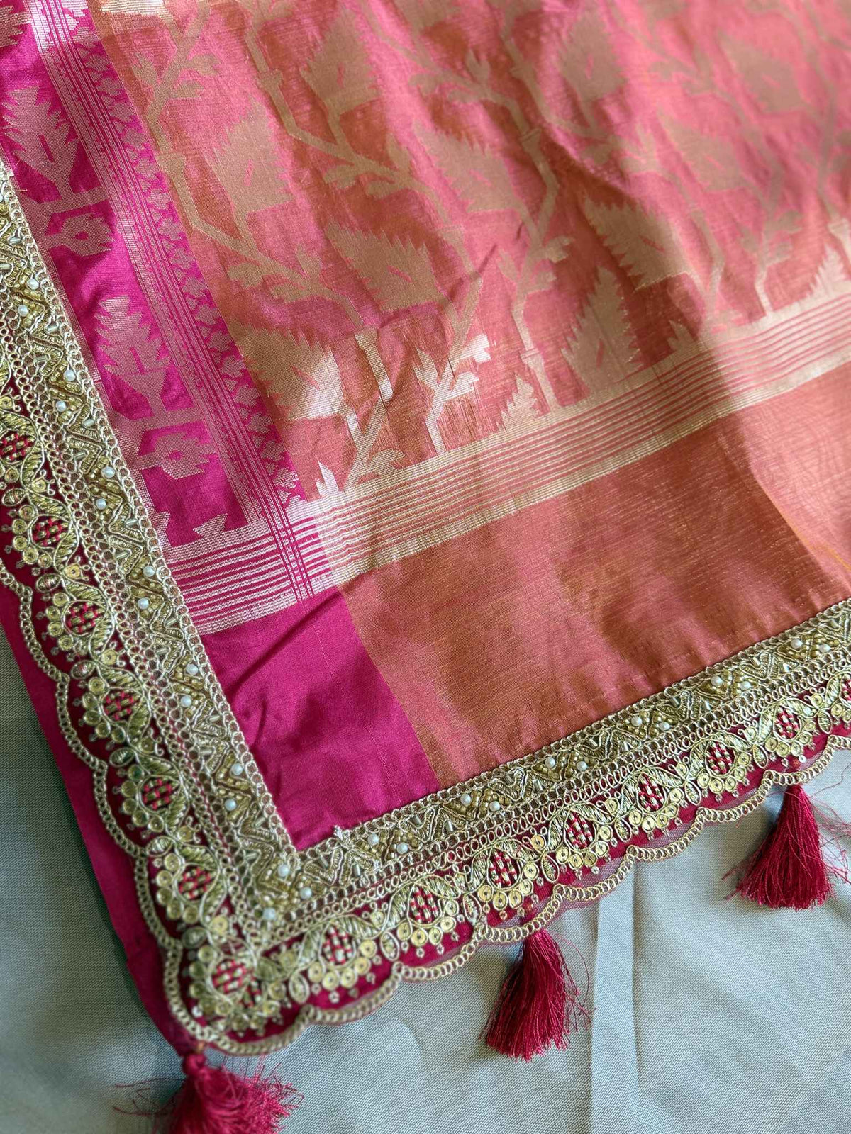 Ranjika — Bamboo Kora Saree in Olive-Green with Scallop Lace Border