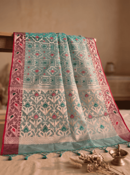 Vanshika — Bamboo Kora Saree in Mint with Geometric Jaal Weave